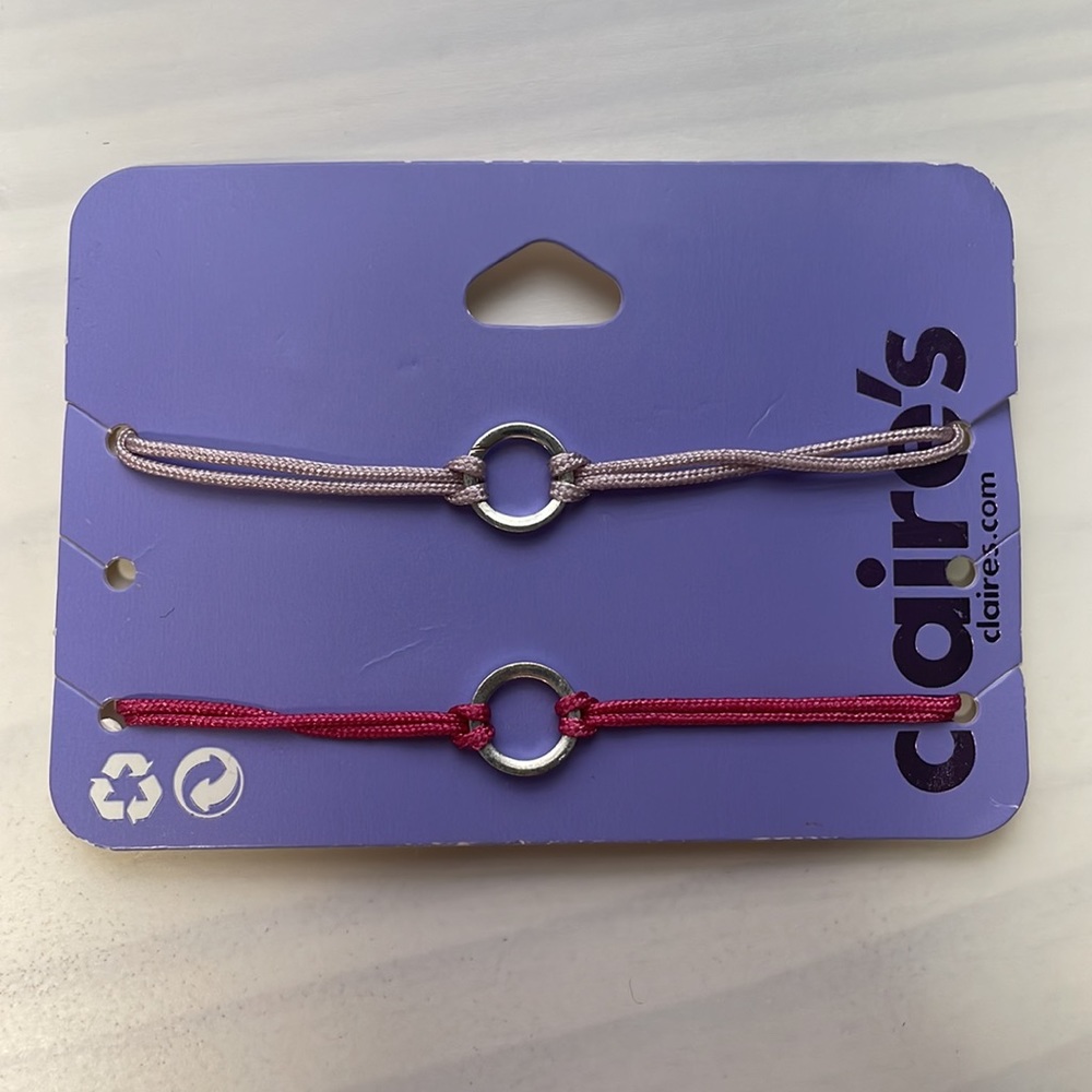 Assorted bracelets - Picture 3 of 4